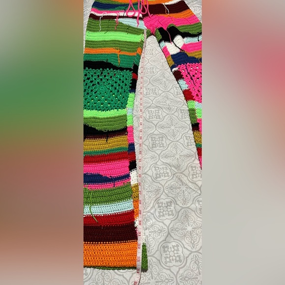 NWOT Akira Colored Heart Crochet Festival Pants Women’s Sz L Funky Baddie Beach - Picture 7 of 9